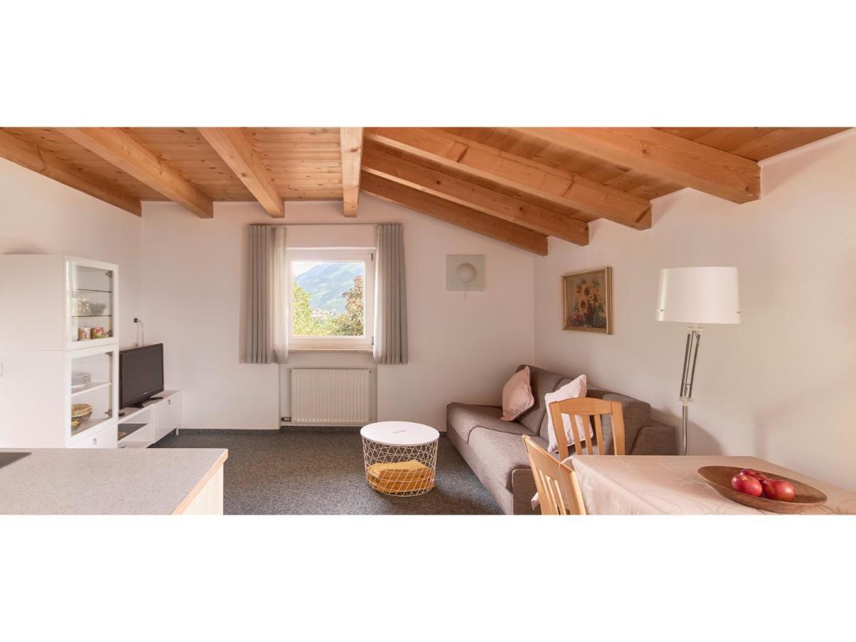 Garni Hotel Walburg Tirolo Ruang foto
